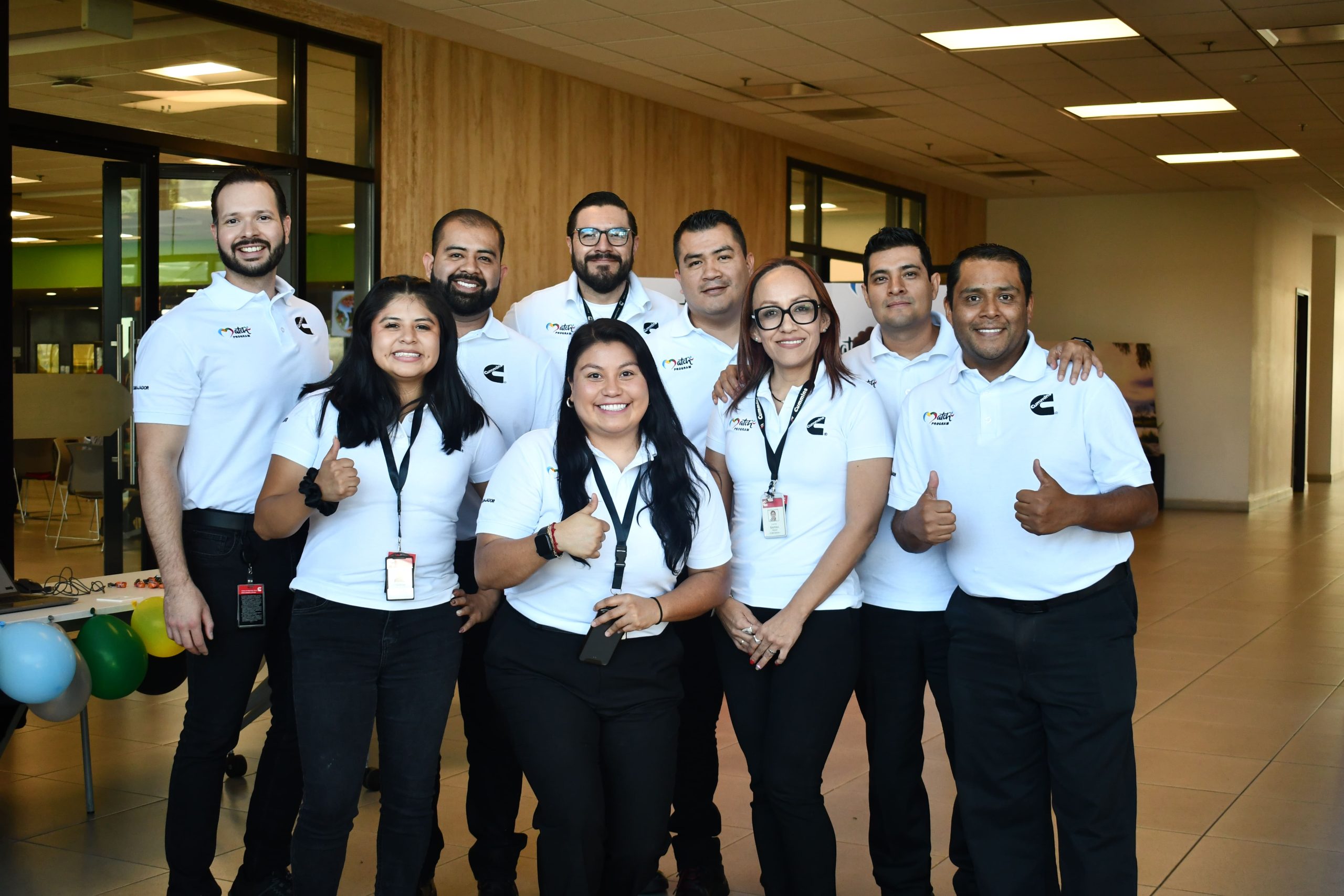 Colaboradores Cummins participando en el Match Program